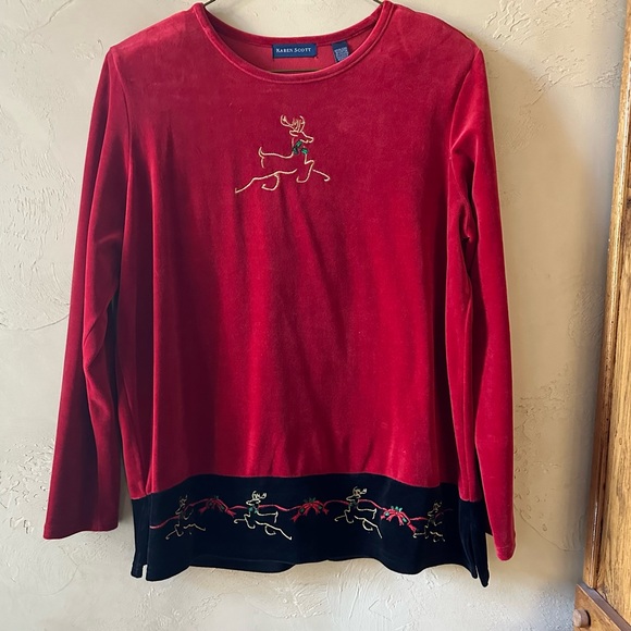 Karen Scott Tops - Karen Scott Christmas Top